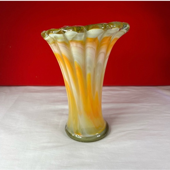 Handblown Glass Petal Vase Orange White Swirl Stretched Art Vintage - Picture 4 of 5